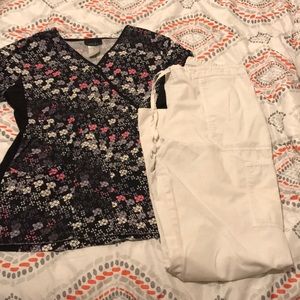 Medium Scrub Set